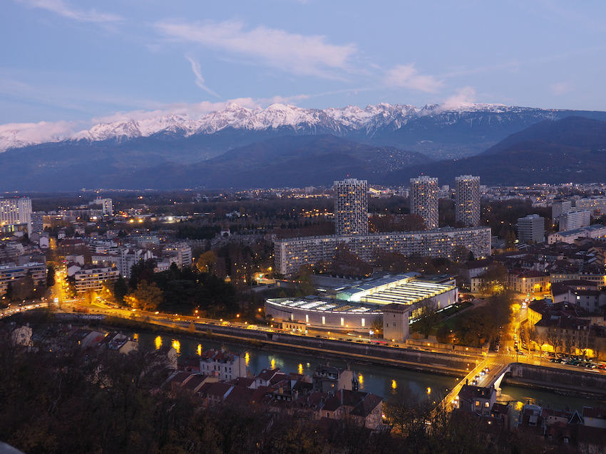 Grenoble_dusk_1.jpg