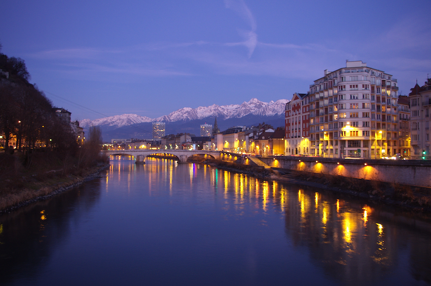 Grenoble_night_5.jpg
